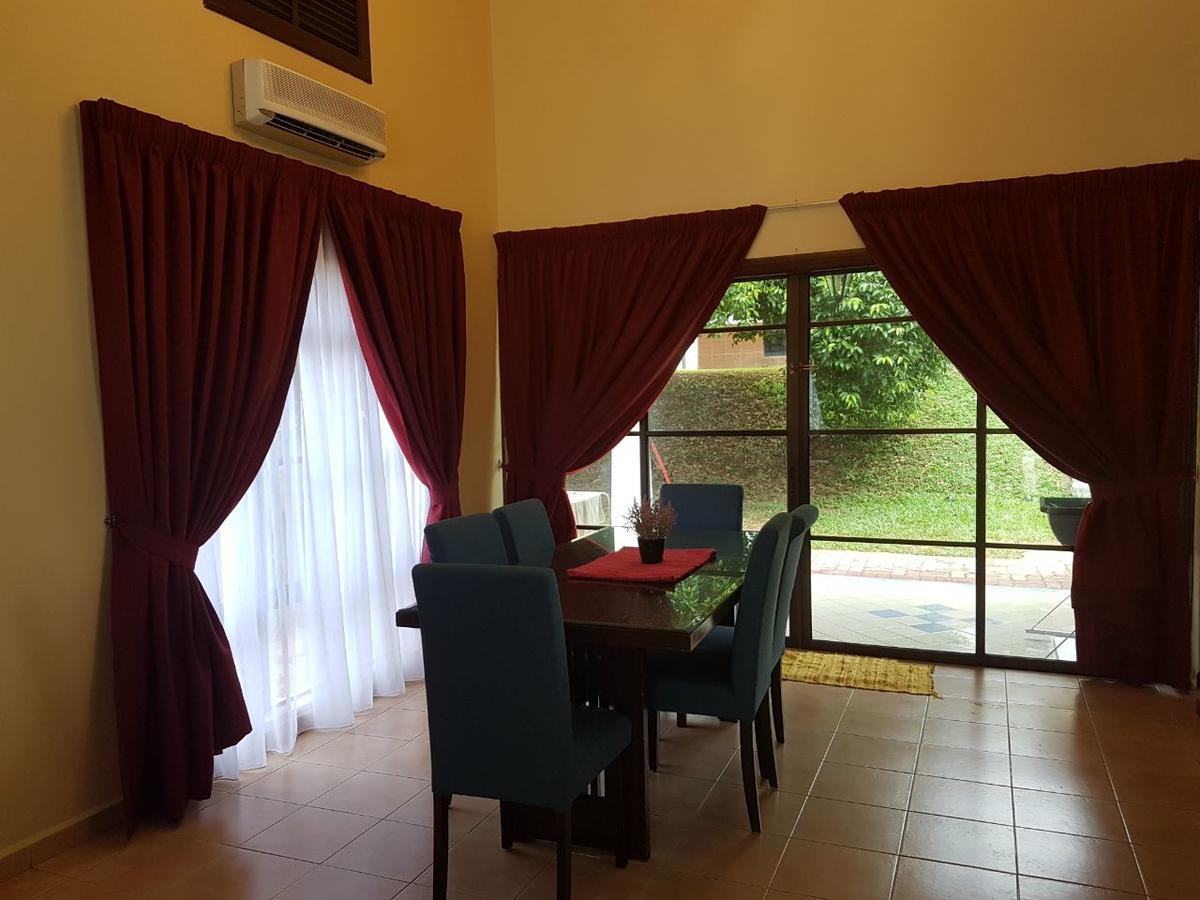 Green Villa Famosa Alor Gajah Malacca Buitenkant foto
